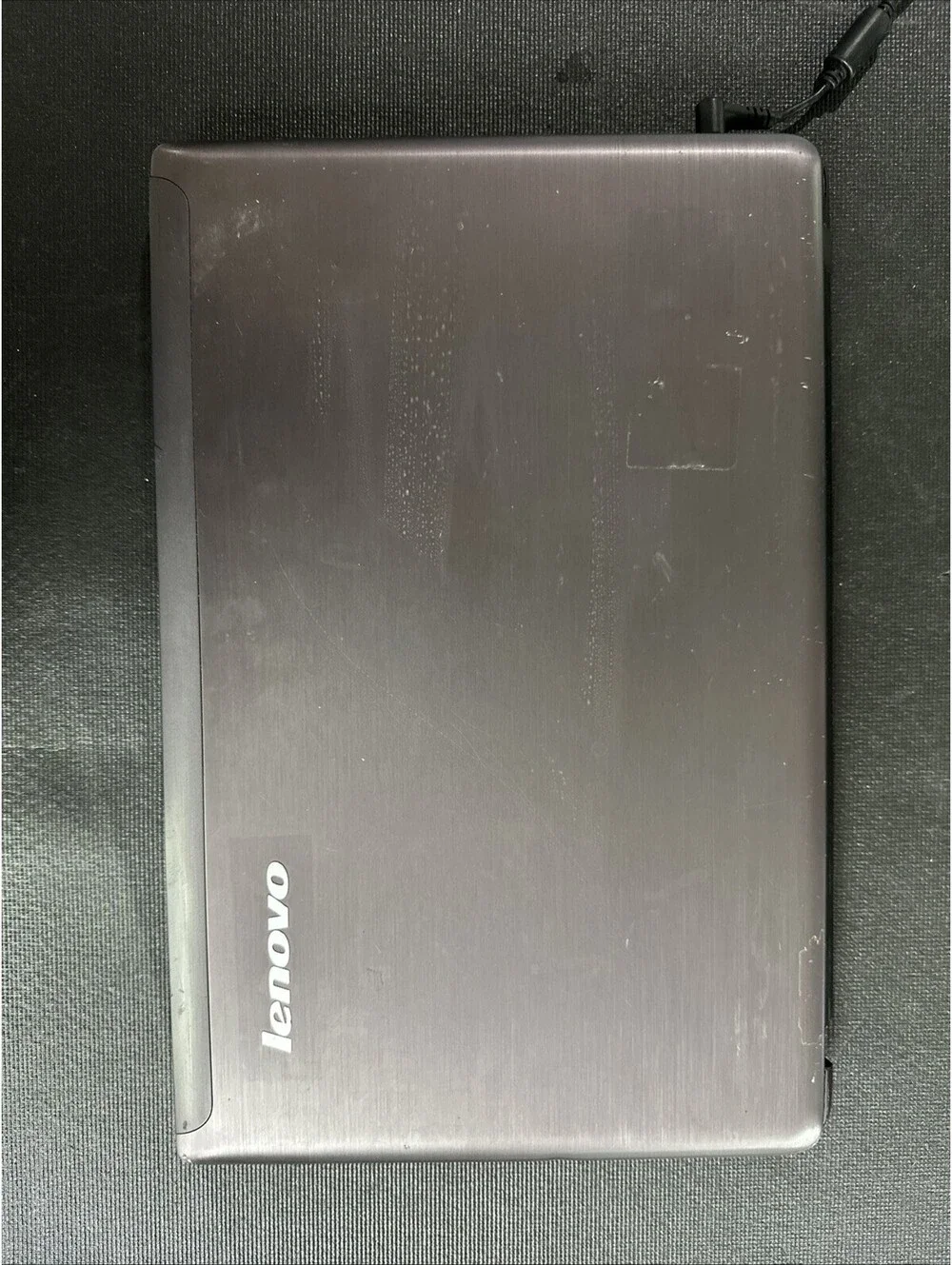 Lenovo IdeaPad Z570 Laptop Intel Core i5-2450M 6GB Ram (damaged) Read